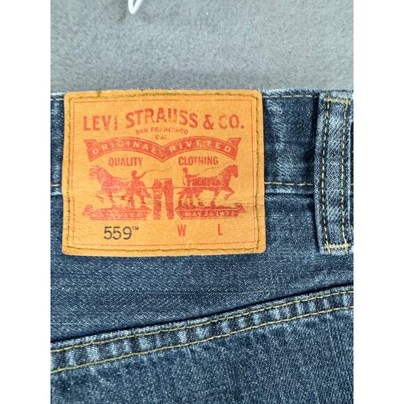 Levis 559 Denim Jeans Mens 44X30 Straight Leg Medium‎ Wash Pockets Navy Blue - Picture 4 of 7